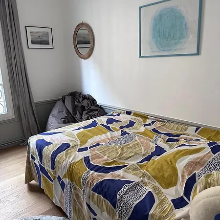 Grand 140m² A Deux Pas De La Tour Eiffel Apartmán *